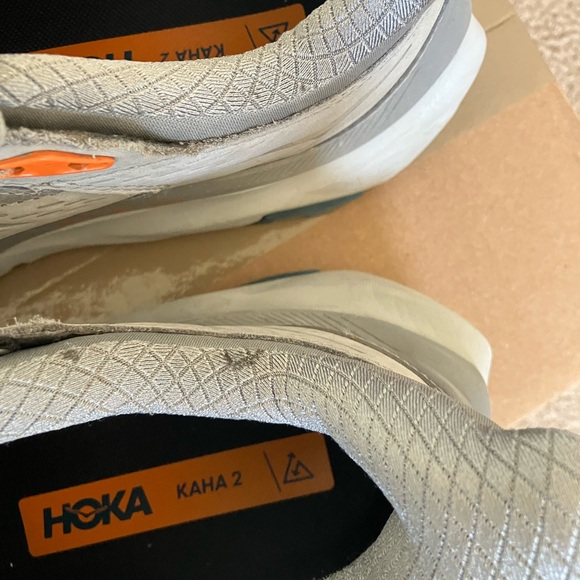 HOKA Men's Kaha 2 Low GORE-TEX Hiking Shoes - Picture 2 of 8